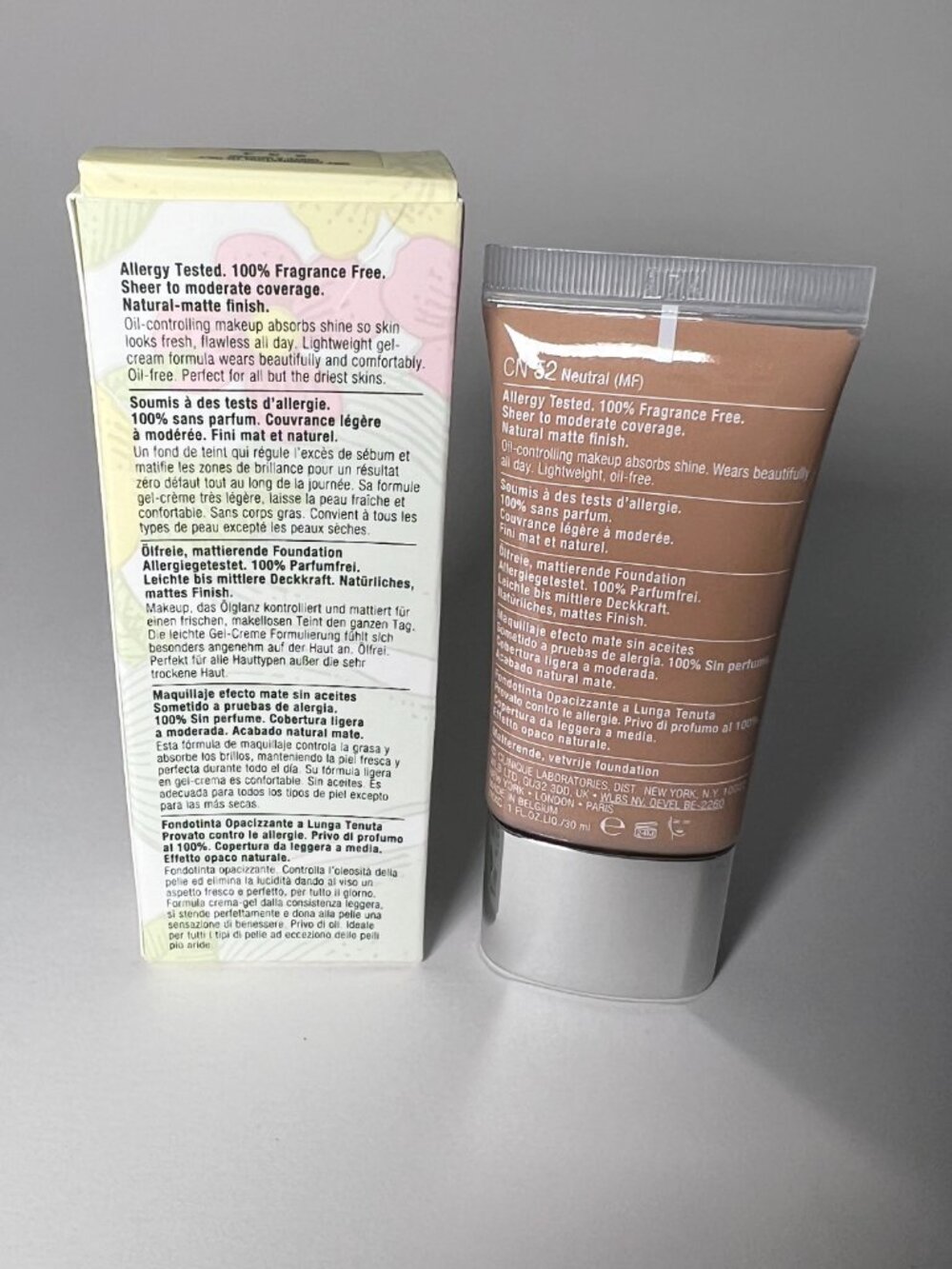 Clinique Stay Matte Oil Free Makeup 52 Neutral Full Regular Size 1 fl oz SEALED - Picture 4 of 5